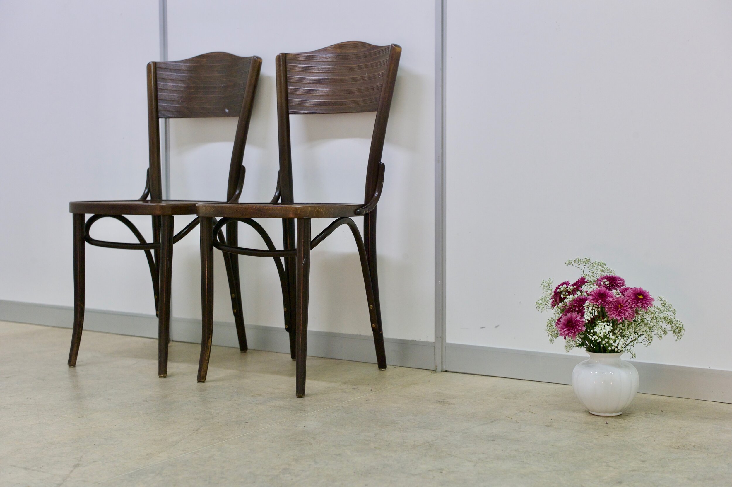 work no. 250 a bunch of fresh flowers vase, fresh flowers, water 2015