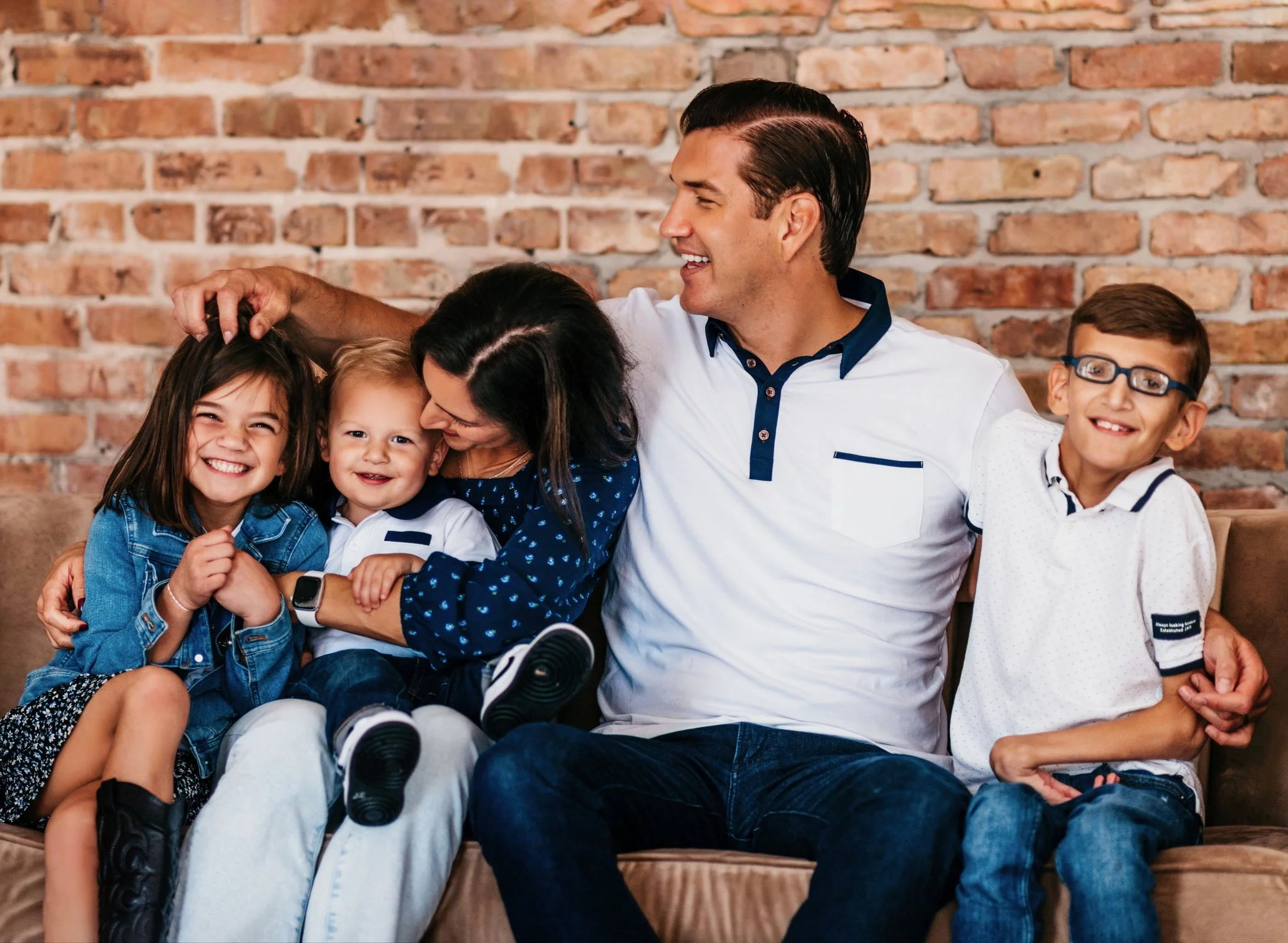 ABOUT SUSIE
Before transitioning to her role as an author and advocate, Susie Doyle spent 15 years as a registered nurse in the oncology department at the University of Chicago Medical Center.  She is married and has 3 beautiful children.

Her debut 