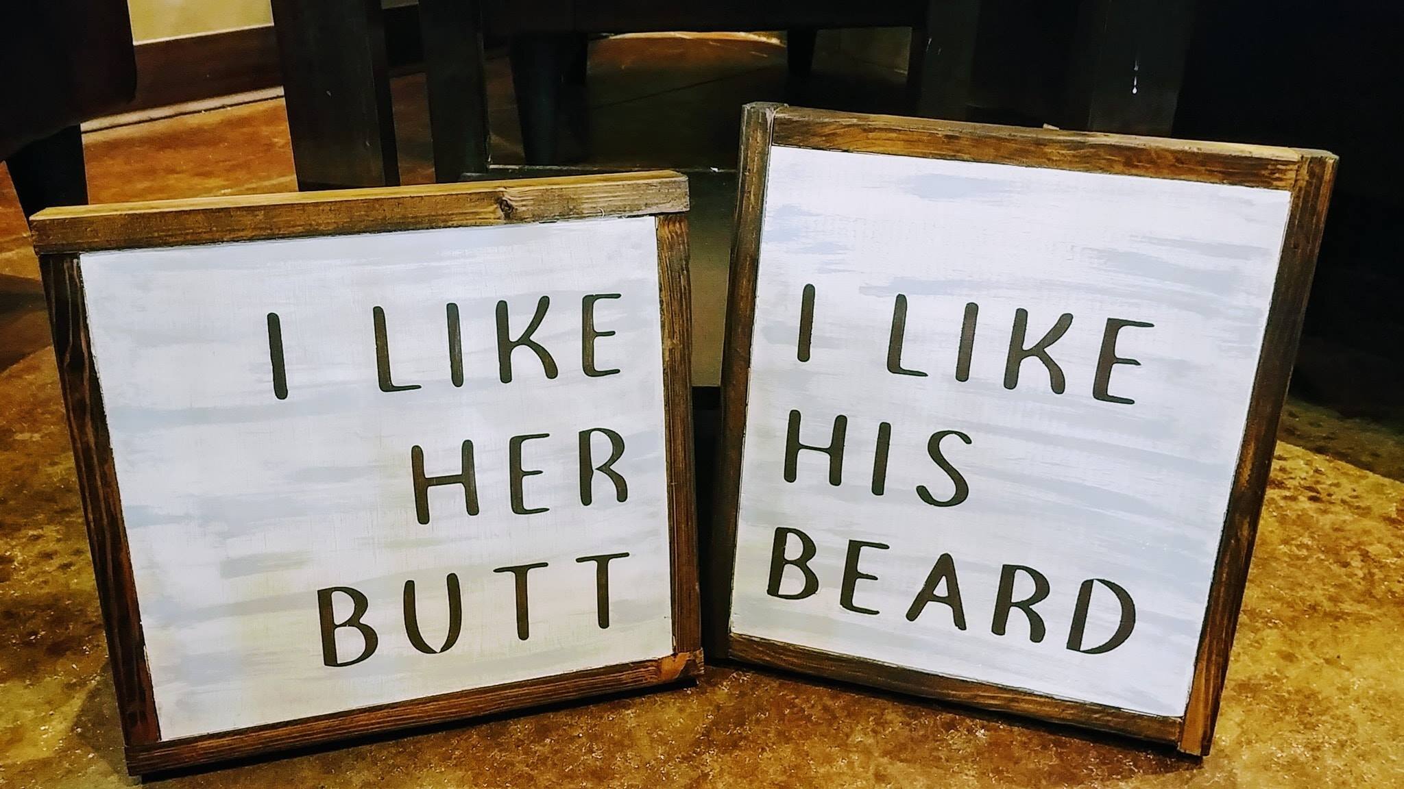 I like her/his butt/beard (set of 2)