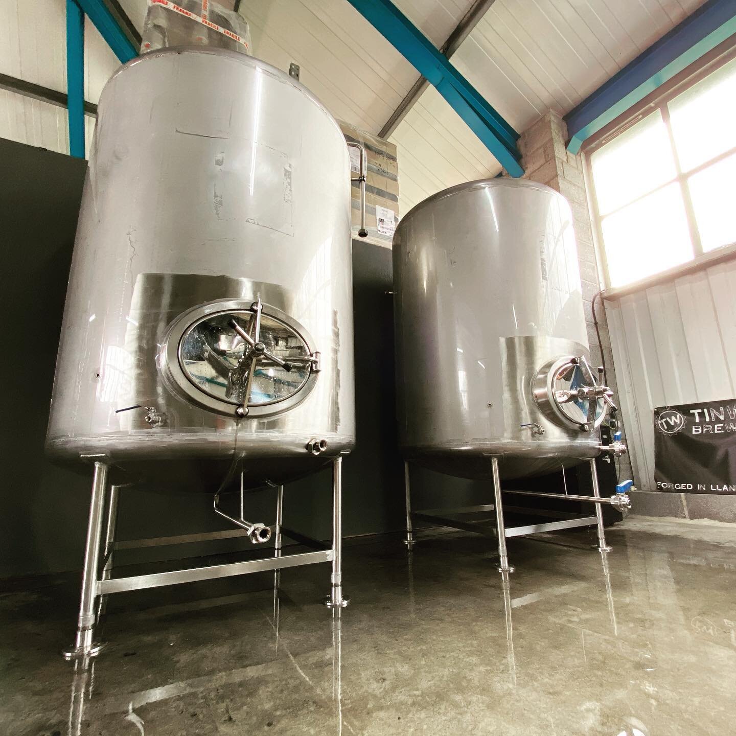 We&rsquo;ve had a couple of additions to the brewery today! These new tanks will allow us to make more beer! And better beer! Thank you all for your continued support! #supportsmallbusiness #tinworksbrewery #brewerytanks #llanelli