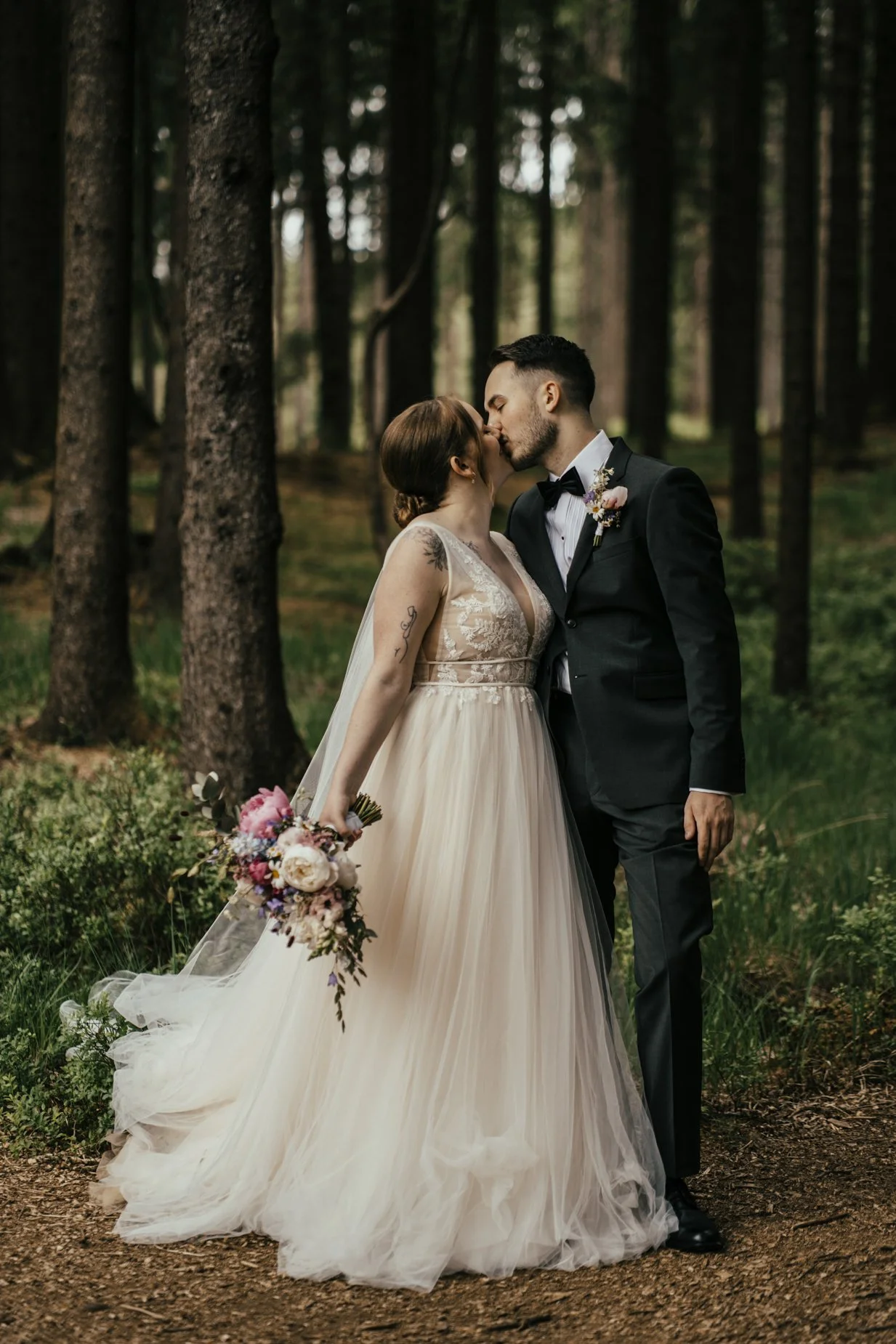 Emily and Monty Web-44.jpg