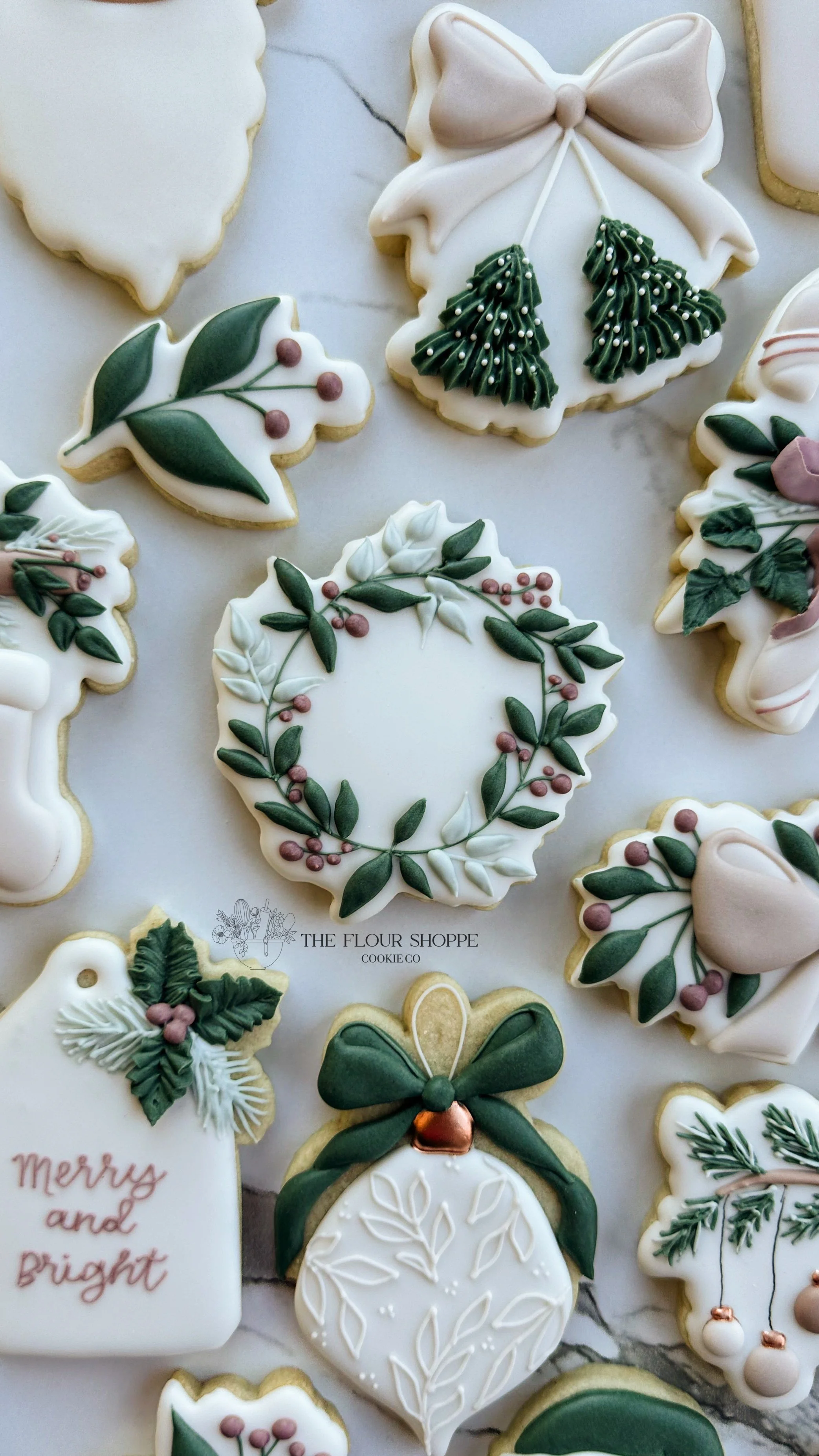 Neutral, Elegant, Christmas cookies, Elegant greenery, Ornaments, Royal Icing Sugar Cookies by The Flour Shoppe Cookie Co, Omaha, Nebraska_018.jpg