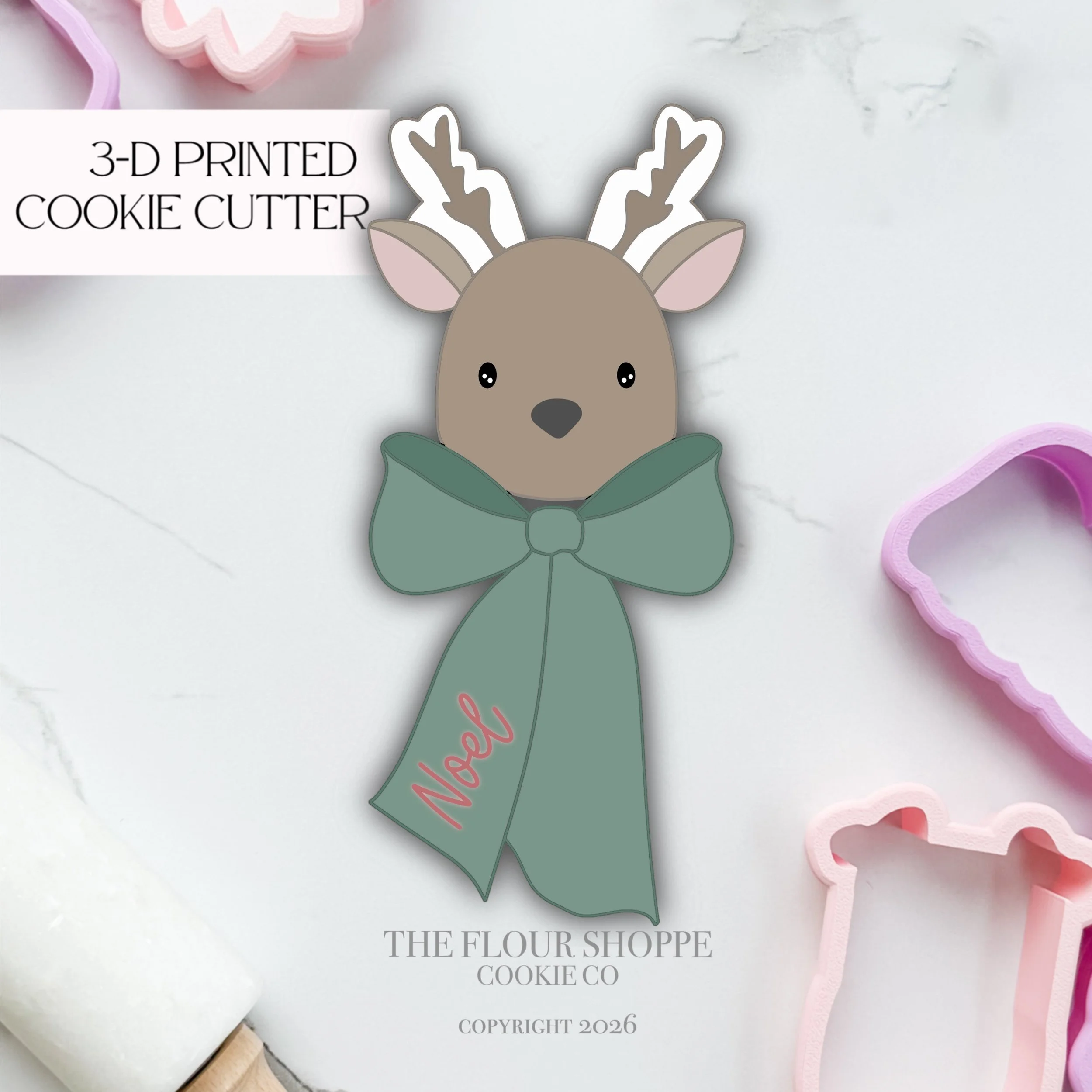 Reindeer_with_Bow.jpg