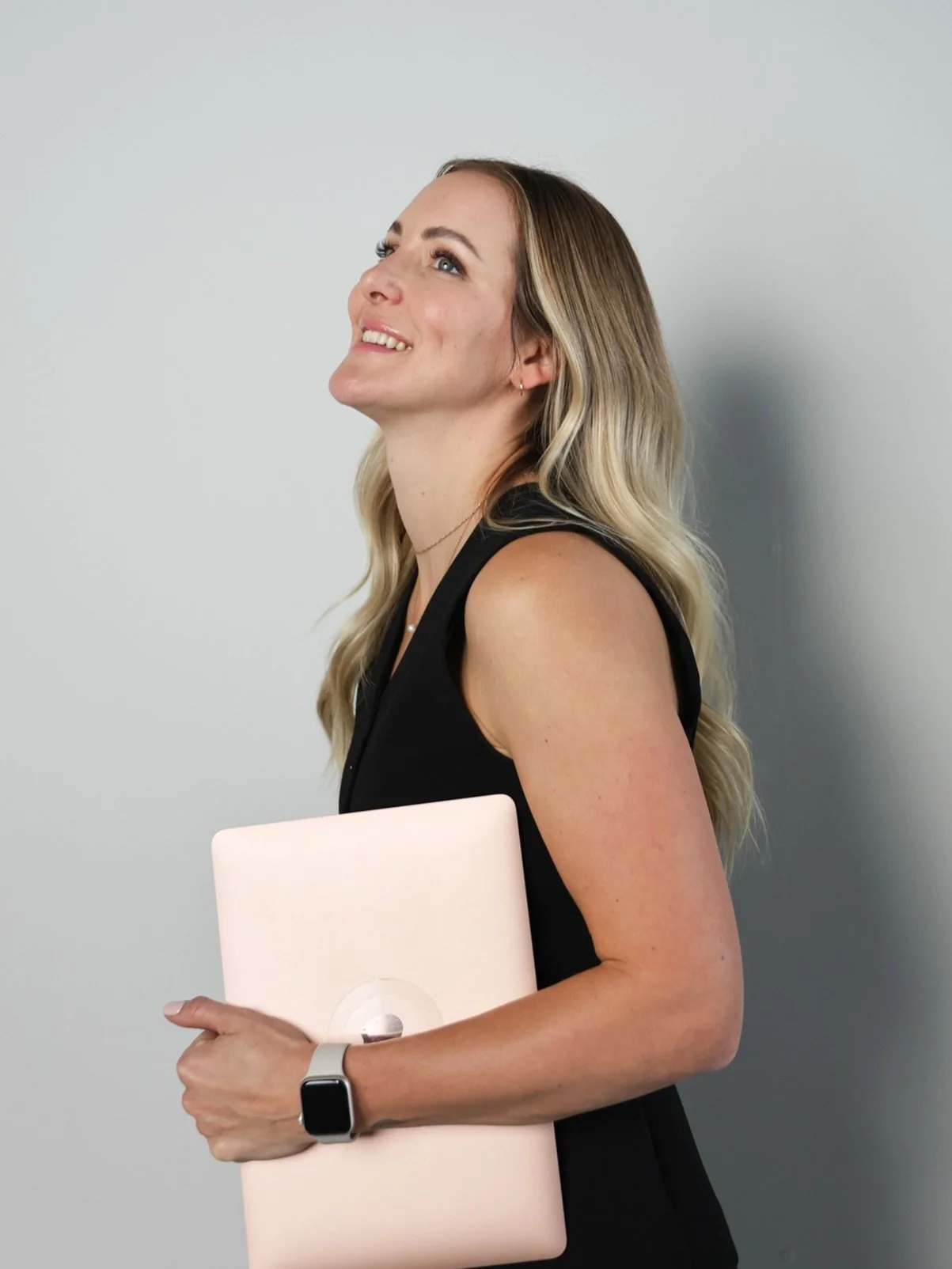 COSMETIC INJECTIONS IN COURTENAY | Considering botox, dermal filler or Sculptra in Courtenay, BC? @drheatheriverson is back for your cosmetic injection needs on Monday, March 2. There are still a couple slots still available for March, and she is alr