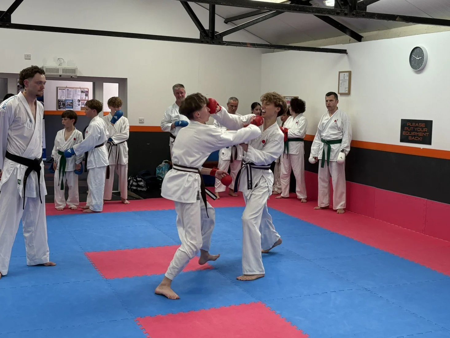 Kumite Borys & Yaroslav.JPEG