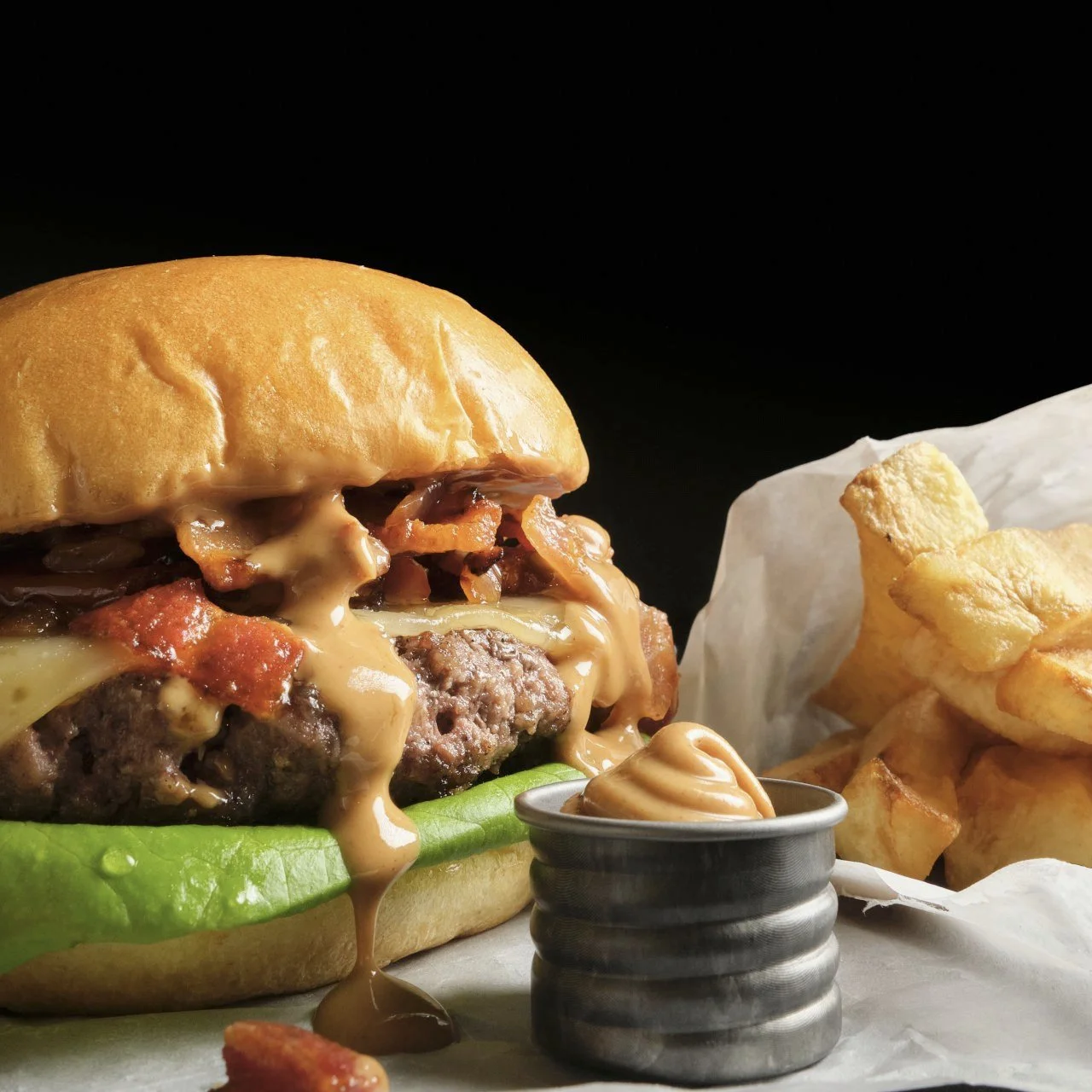 Peanut+Butter+Cheeseburger+-+James+Robertson+-+Commercial+Food+Photographer+in+Oklahoma.jpg