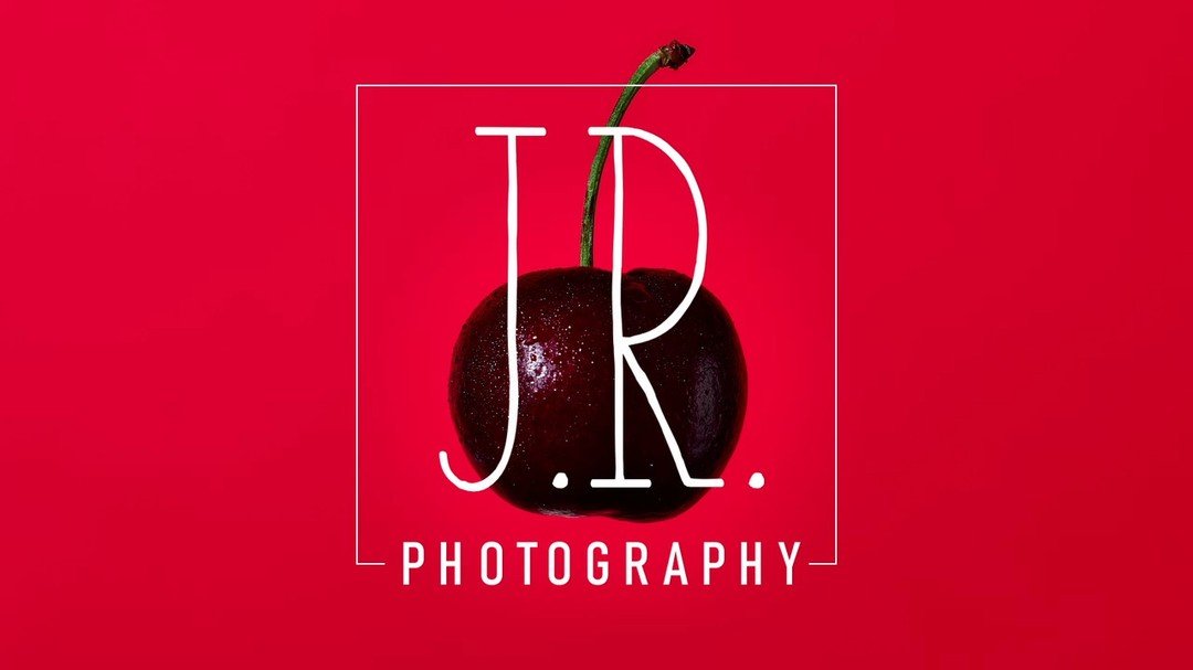 With Spring rushing in, so too comes the commercial world Holiday advertising season! As the the schedule fills at the studio, crunch time for your campaign gets closer and closer to your deadline. Make your Art Directors happy and book sooner than l