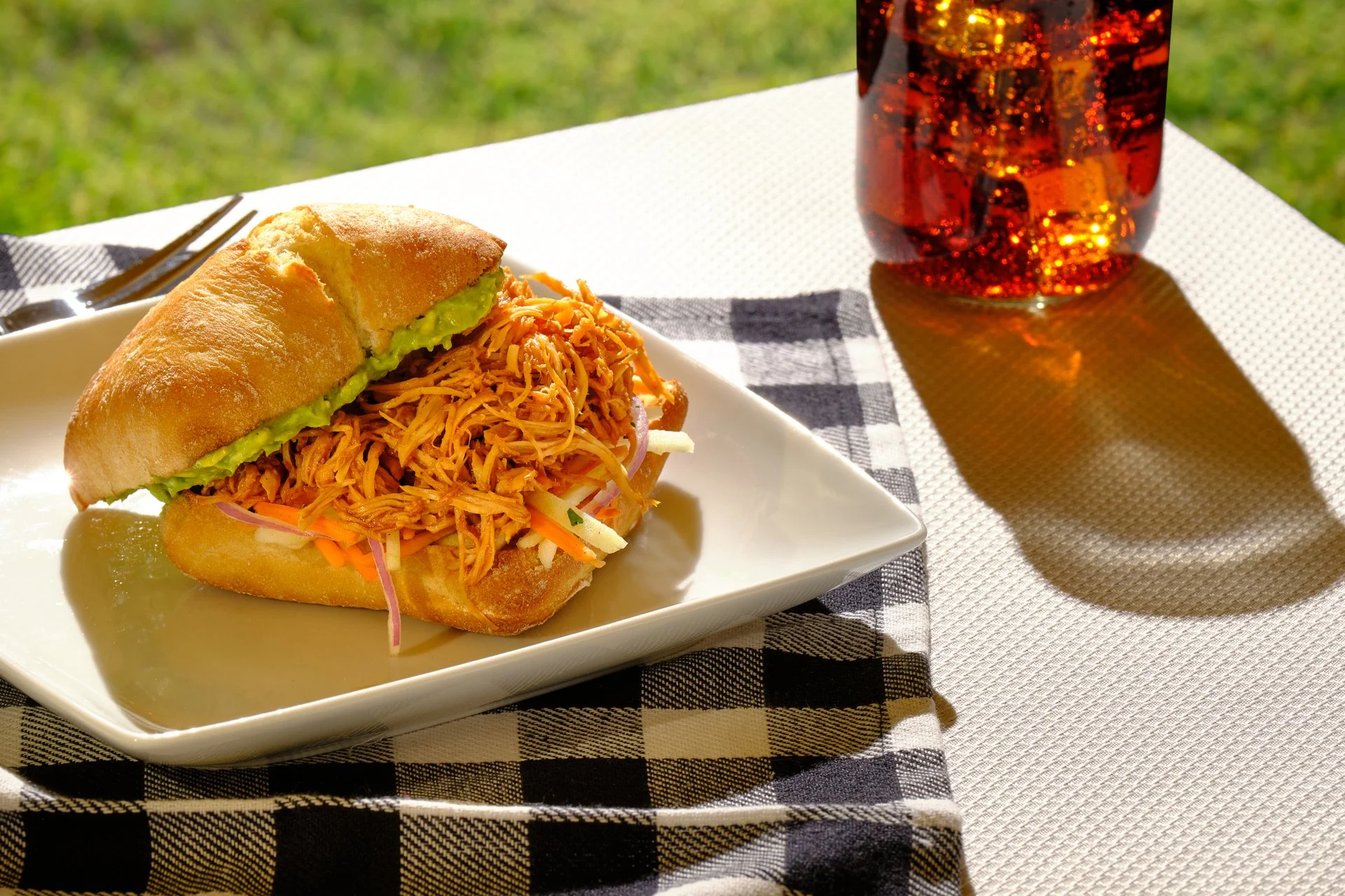 Food-Photography-Norman-Oklahoma-Commercial-Marketing-Beverage-Photographer-Professional-Restaurant-Styling-Sandwich-Bright-Lighting-Barbecue