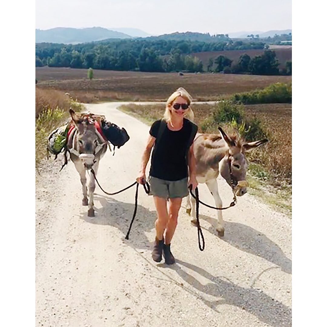 Meet Sophie &ndash; chef and purveyor of most unusual adventures.

Sophie Chamberlain&rsquo;s, Untainted Tuscany was born of a passion for Italian food and wine, for the unspoiled countryside and its&rsquo; bounty and seasons. As a private chef, Soph
