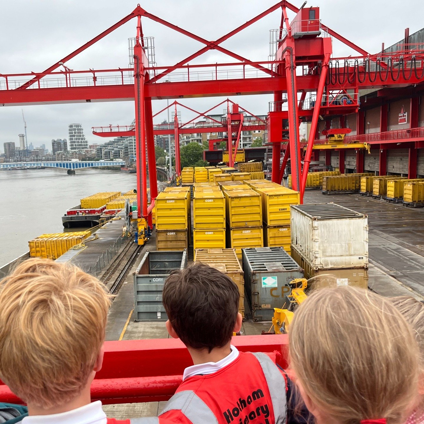 ♻️ Year 4 had a fantastic time exploring Wandsworth Recycling Centre yesterday! Our pupils learned all about how recycling works in our local community, and why it&rsquo;s so important to look after our planet. 🌍