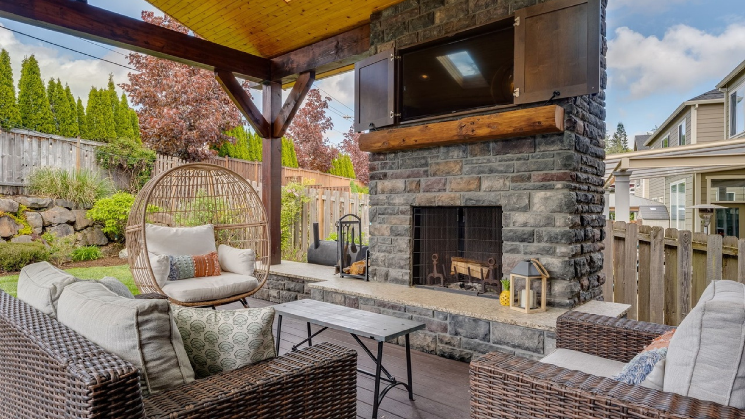 Ask a Real Estate Agent: What Are the Biggest Home Design Trends for Buyers in 2025?
