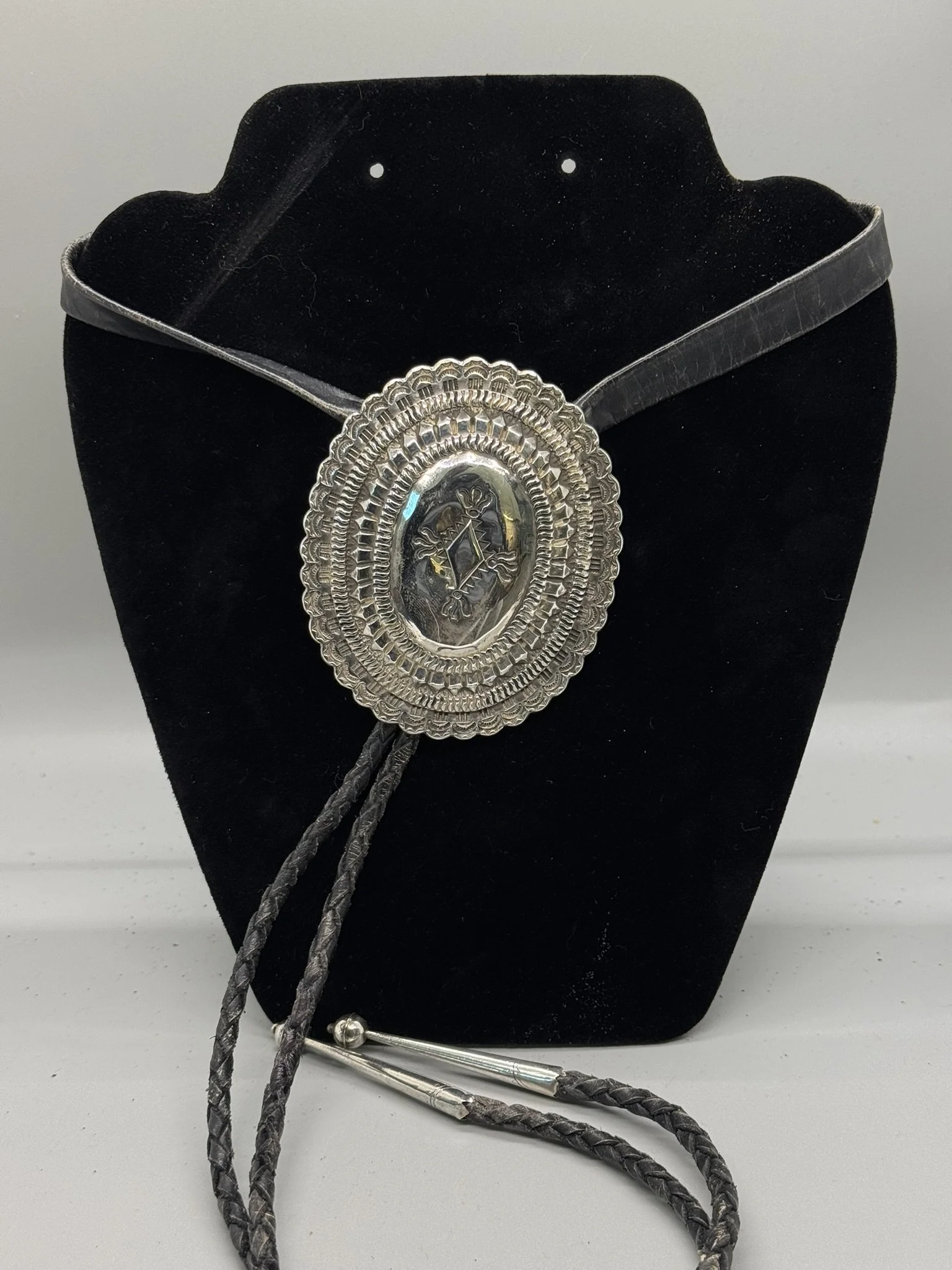 Big Silver Bolo