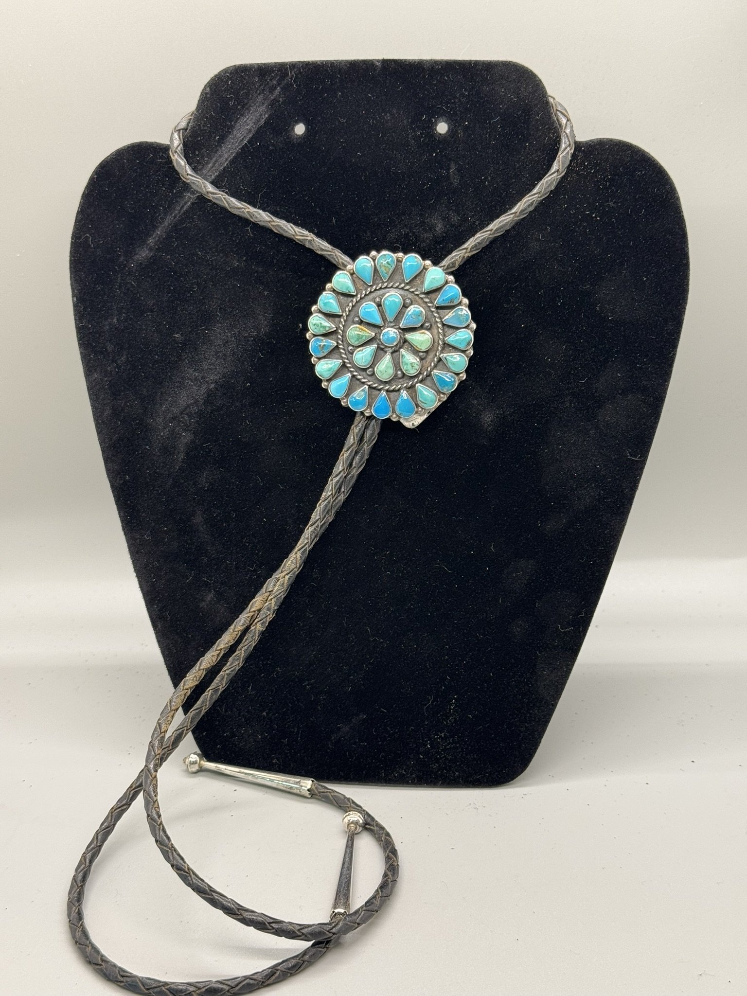 Colorful Cluster Bolo