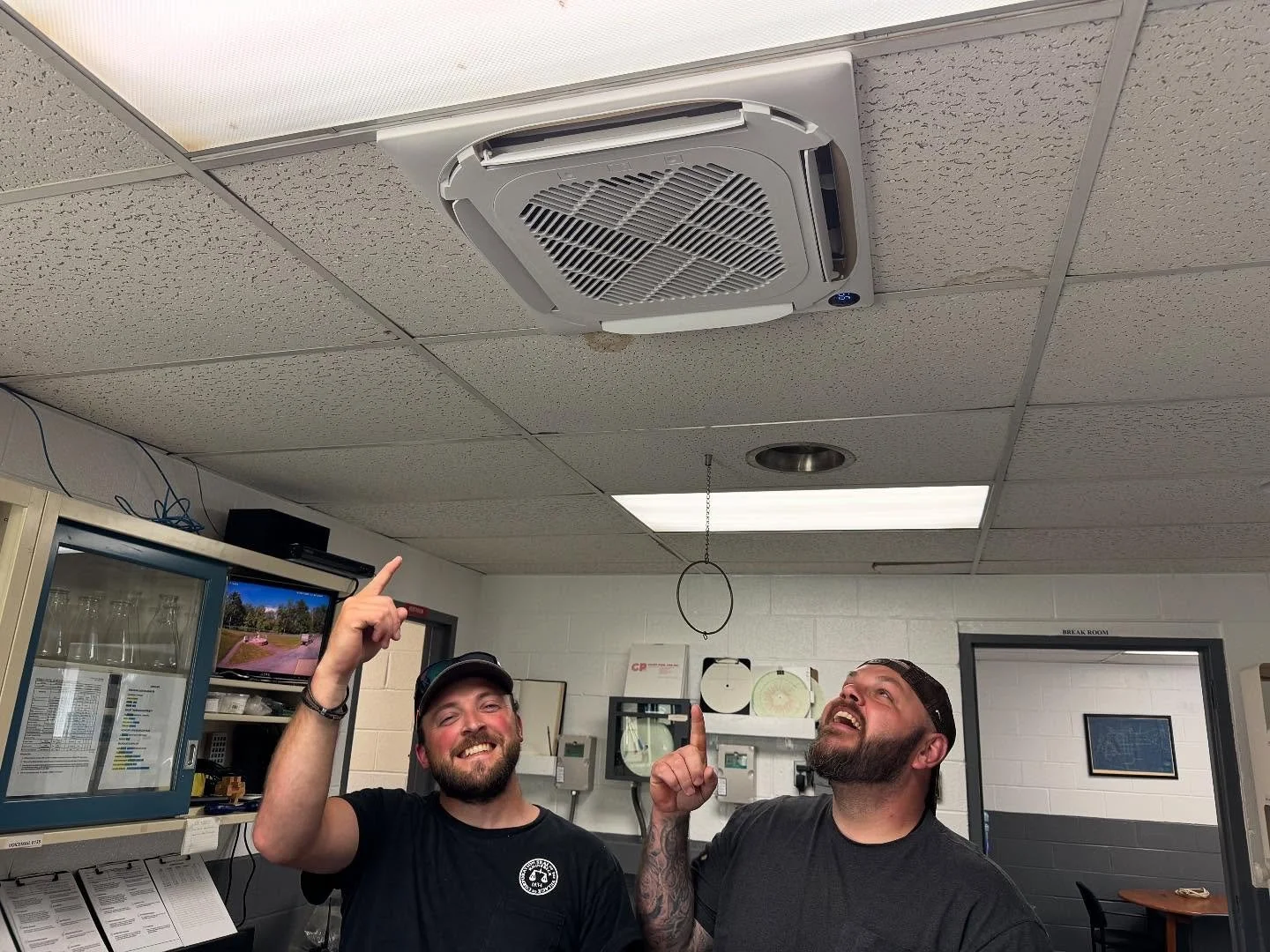 The Village of Rhinebeck&rsquo;s Wastewater Treatment Plant and Police Dept are now being cooled and heated by heat pumps, made possible by grants from @nyserda &lsquo;s Clean Energy Communities program! #climatesmartcommunities #cleanheatingandcooli