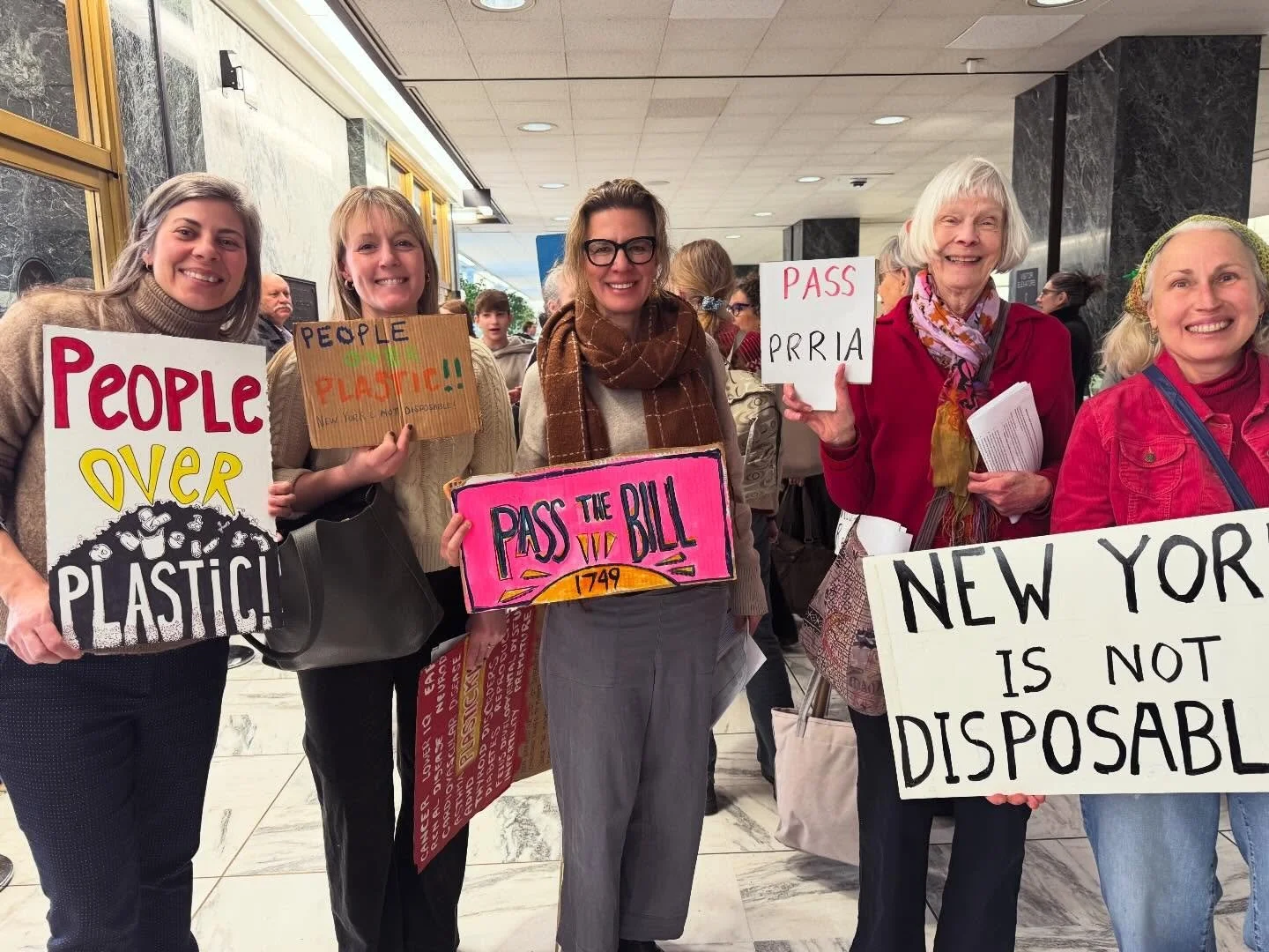 We spent yesterday in Albany visiting with lawmakers to get to YES for the Packaging Reduction and Recycling Infrastructure Act. Call your state senators and assemblymembers to push leadshership to bring it for a vote! A group of Rhinebeckers and fri