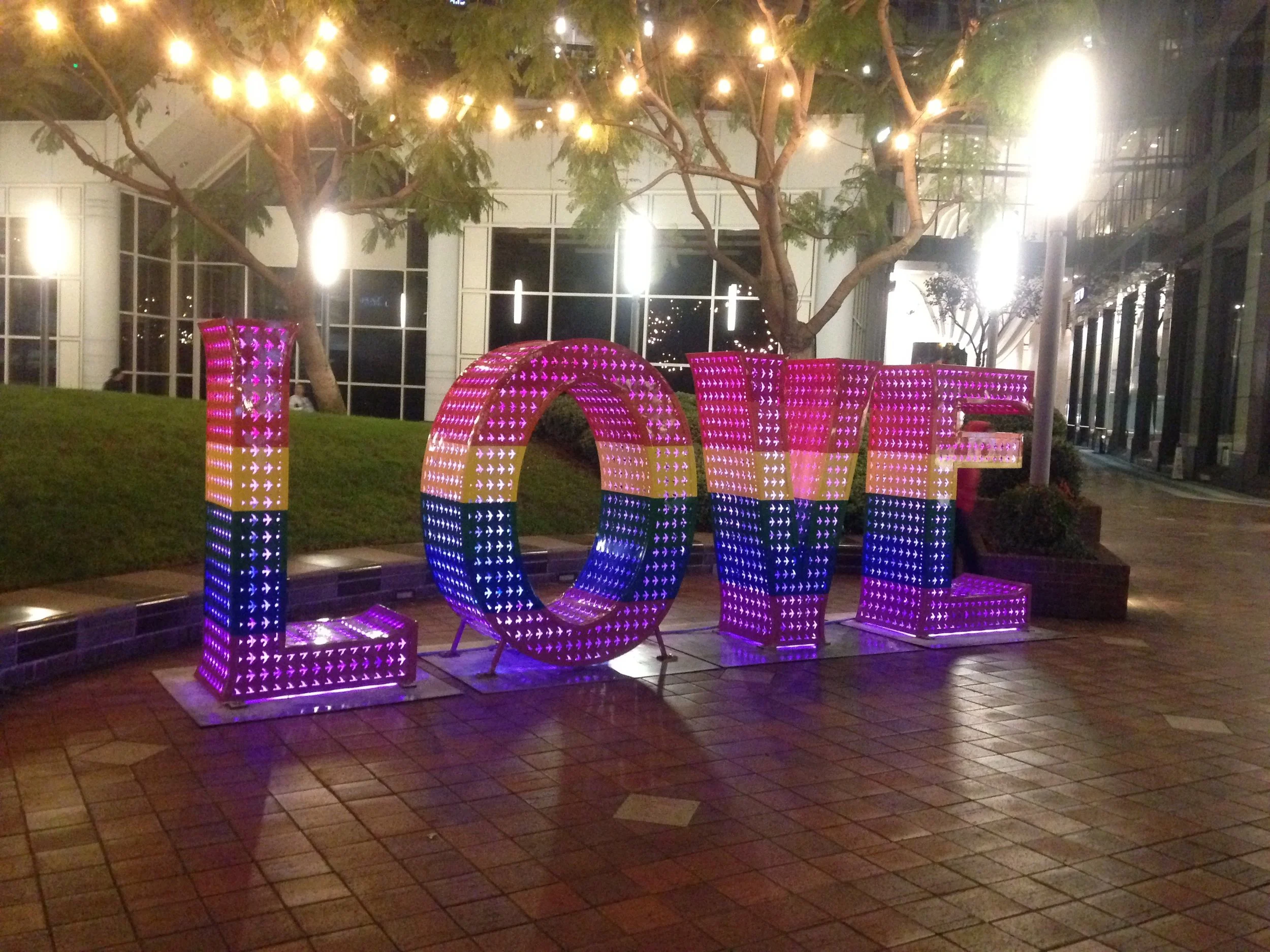 Rainbow LOVE lit at FIGat7th install.JPG