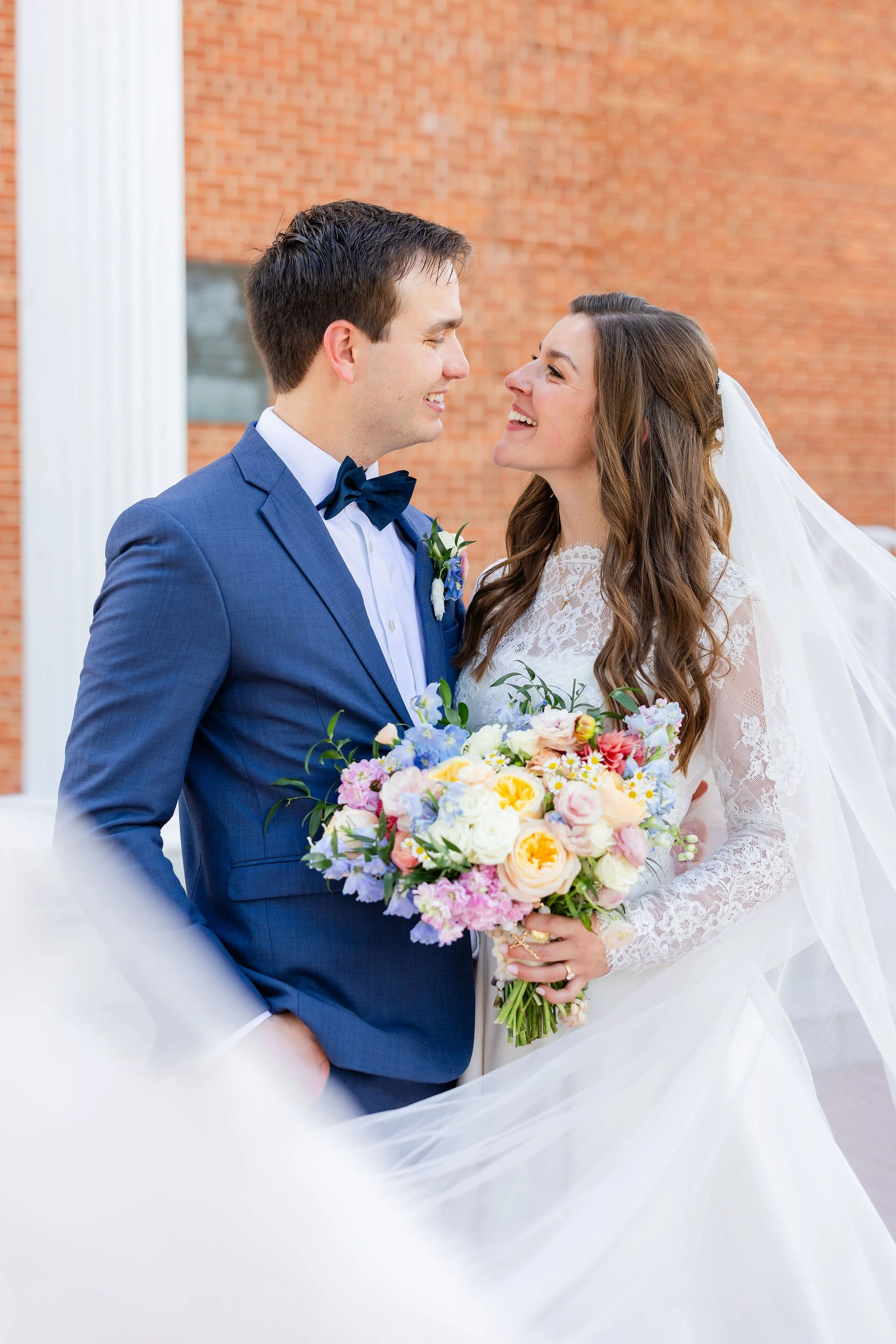 2025_0628_Julianne+Anthony_SneakPeek_0112.jpg