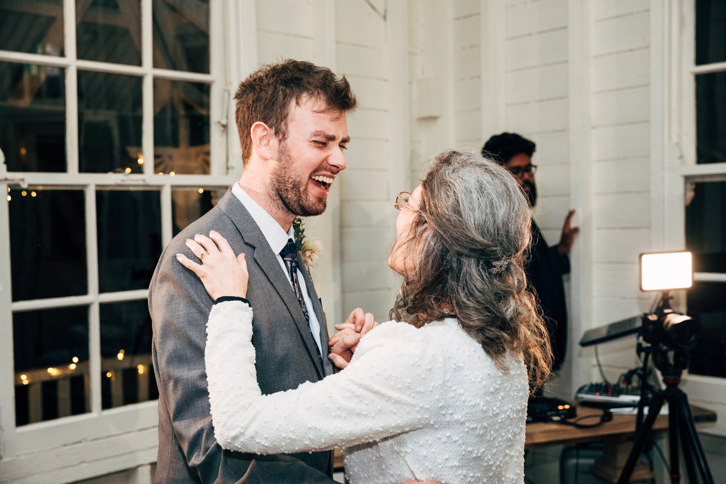 Mr & Mrs Mason_Colour-776.jpg