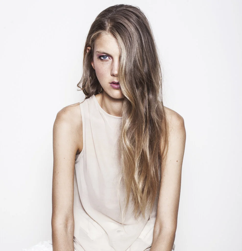 e41d52395ae66d73-ally2.jpg