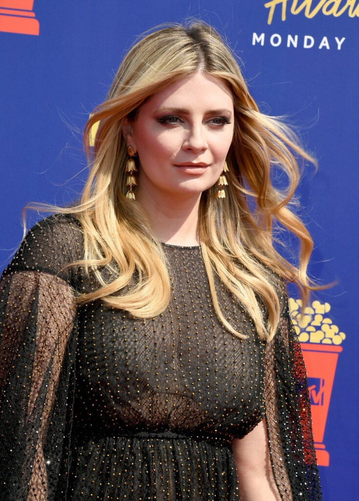 40fa01ca3a8b1d95-mischa-barton-the-hills-co-stars-mtv-movie-tv-awards-17.jpg