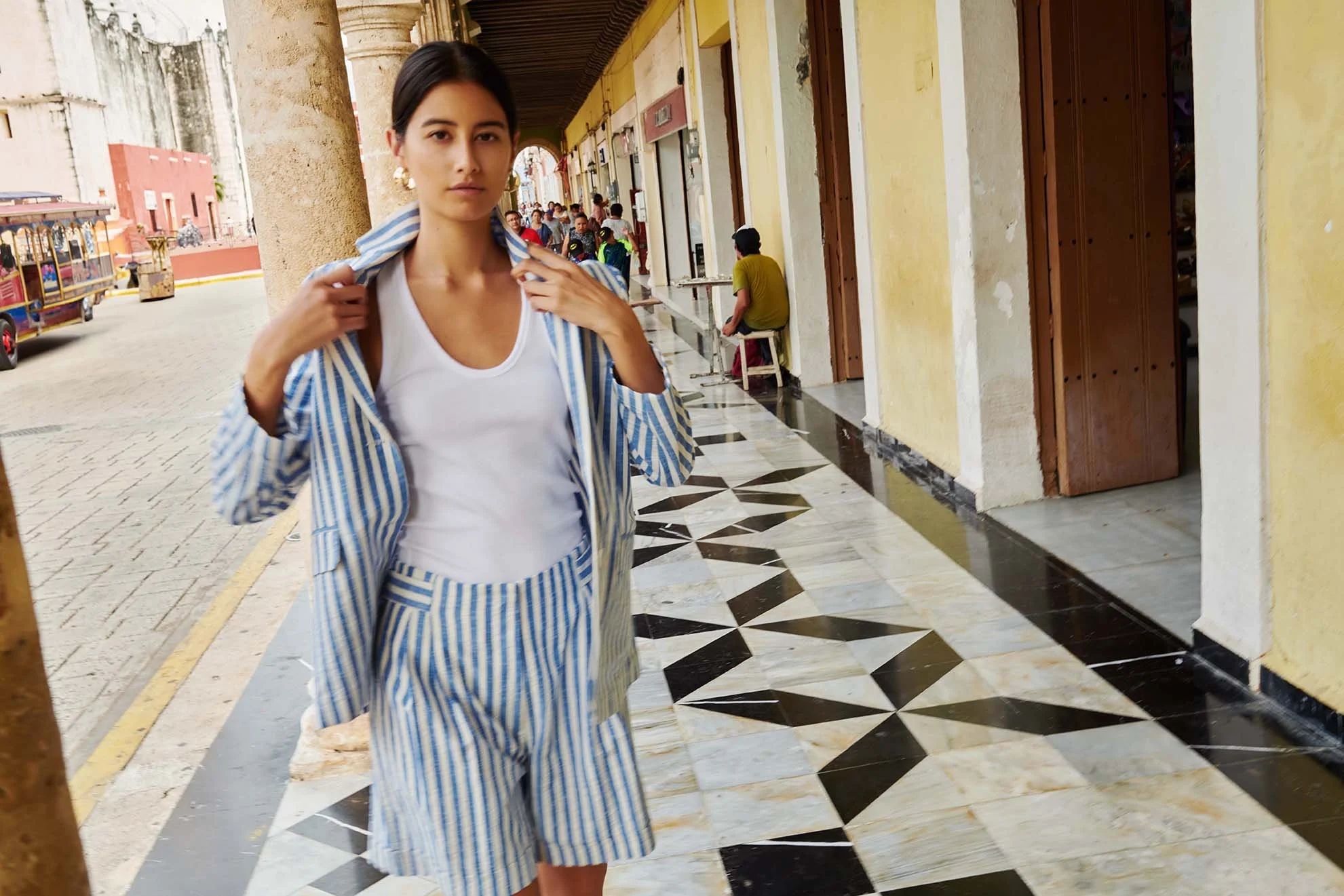 MAJA SHORT-4230CCS_PBST_BEAU BLAZER-6024CCS_PBST_4.jpg