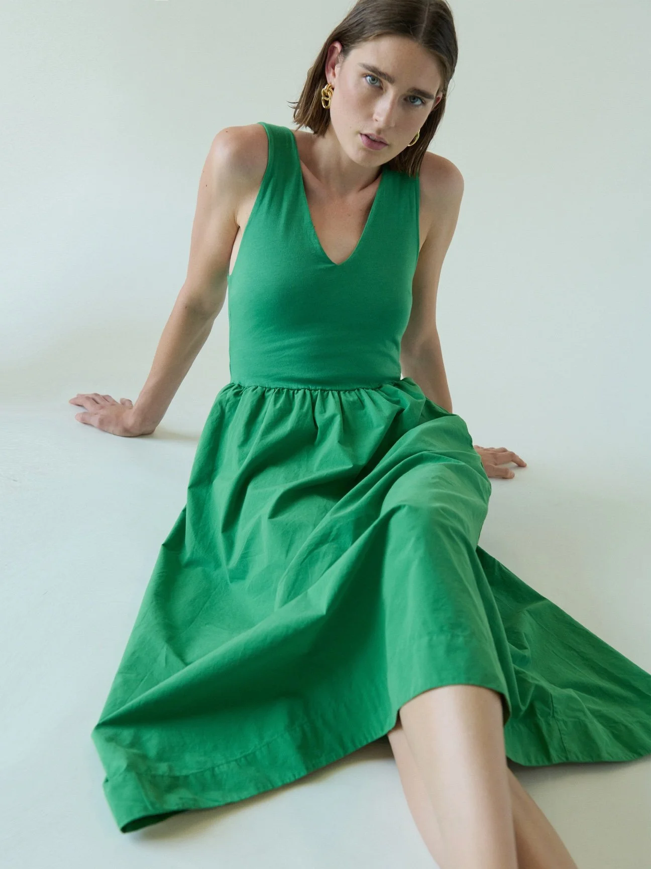 25SP Lookbook V2_Compressed_Page_12.jpg