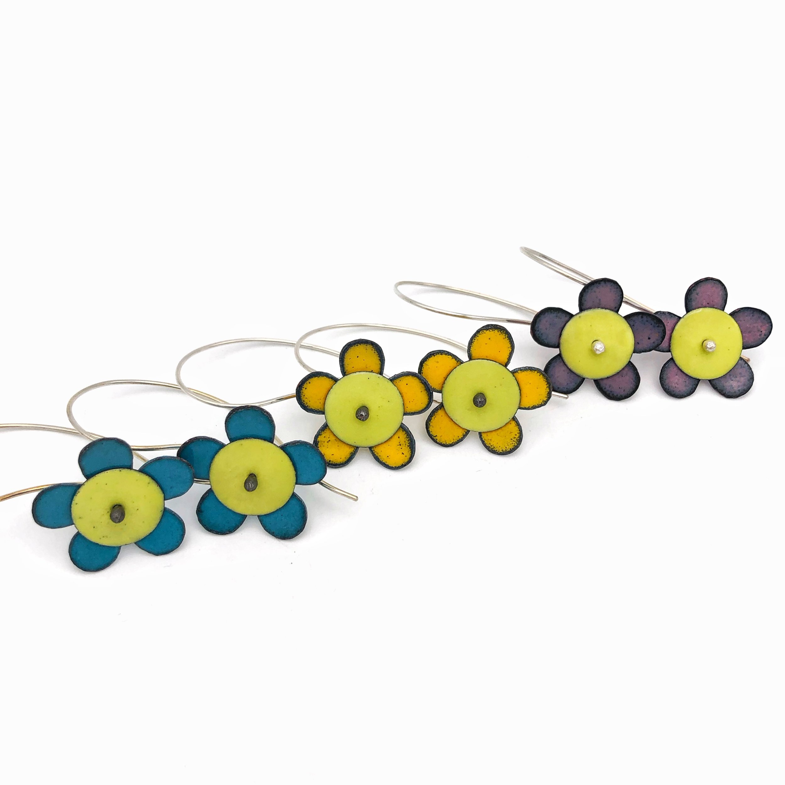 NicoleBaxter.FlowerEarrings.1.jpg