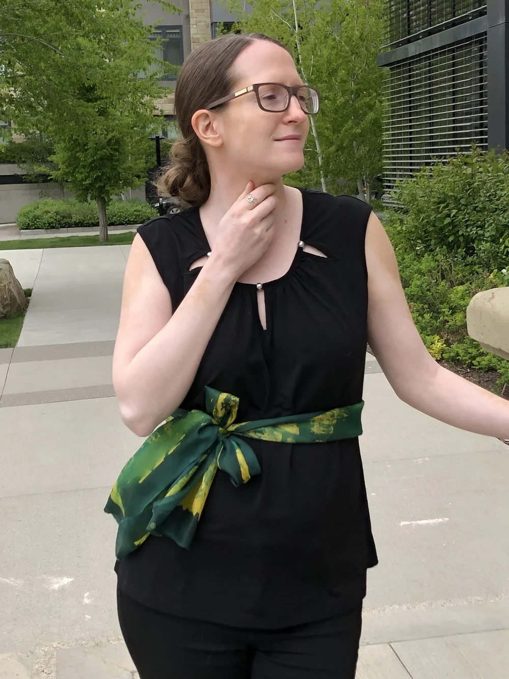 Scarf StylingTips.Belt.jpg