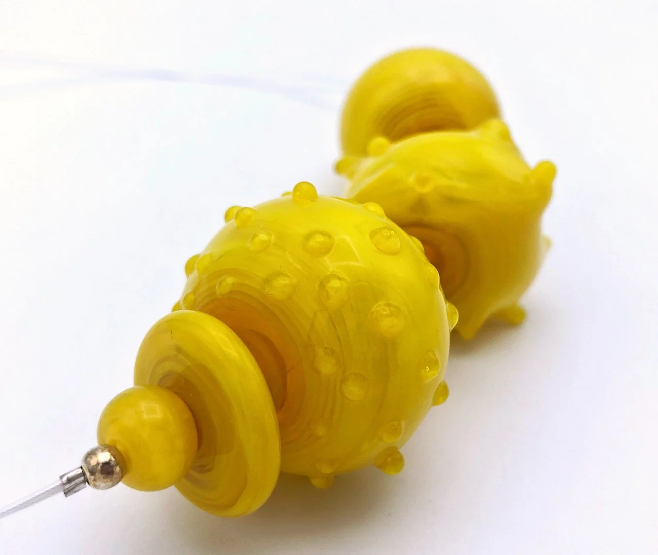 LeanneKeyes.YellowPollenBeadNecklace.3.jpg