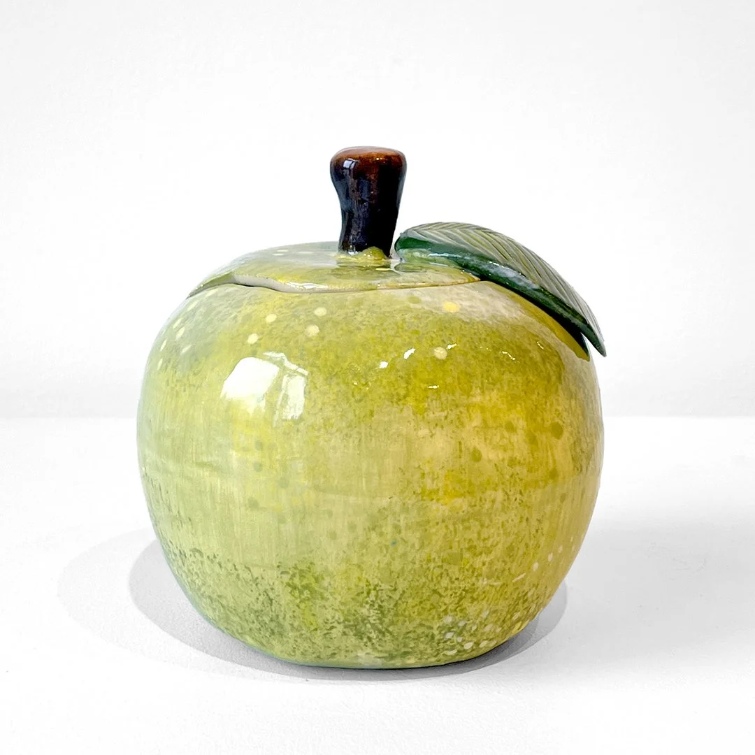   Holly Sabourin   Apple Jar , 2023 ceramic 