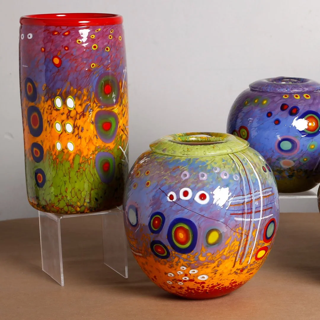 This-or-that for Valentine&rsquo;s Day 💐Flowers are a given &mdash; but what about the vase? 

Bold and boisterous Darren Petersen pieces for the maximalist, or sumptuous neutral John Krizan and Barbara Rumberger vases for those who love earthy tone