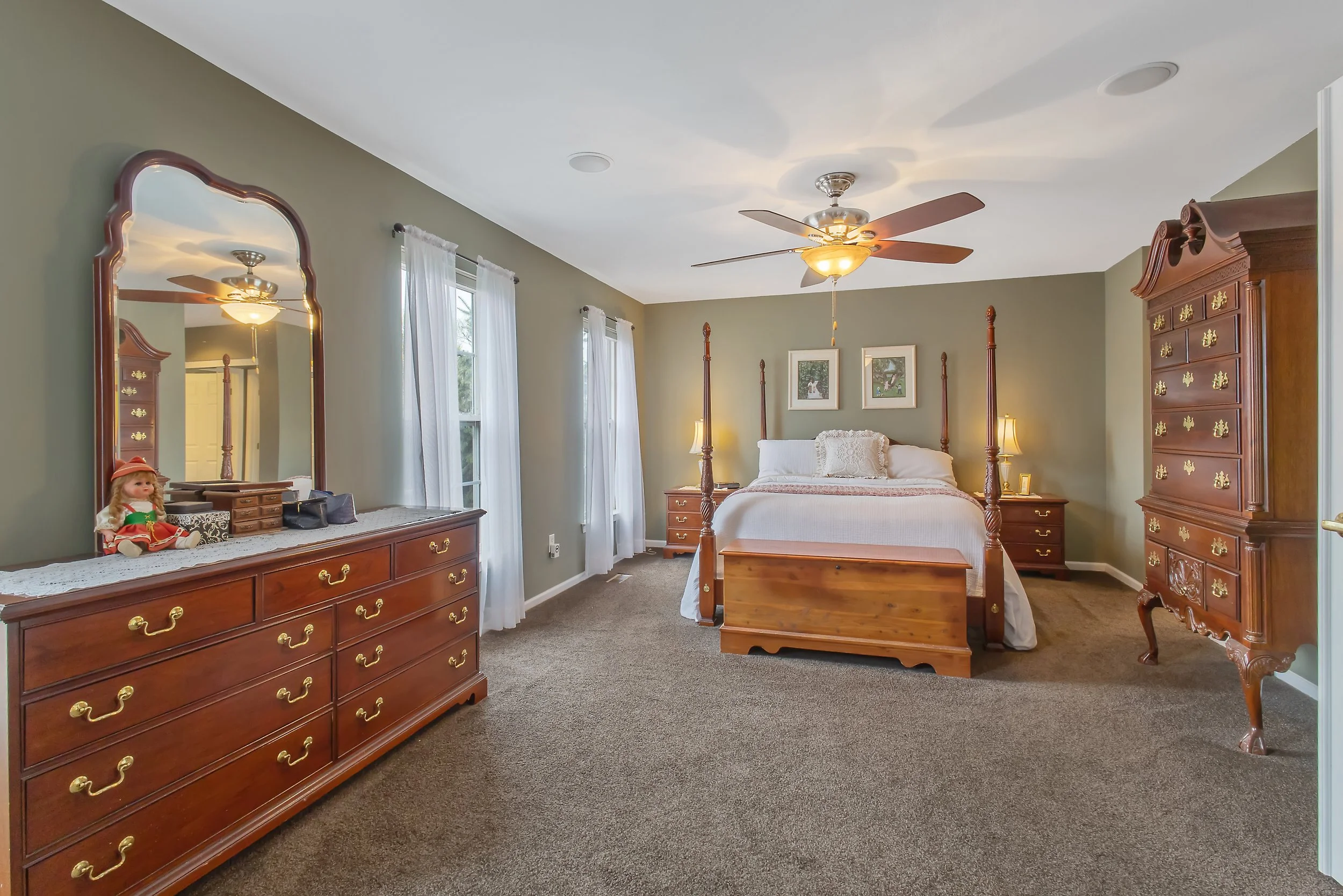 26 - 8294 Luchsinger Ln.jpg