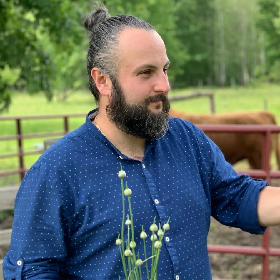 💚Henry has another reason why to support Farm2People this #givingseason 💚 

Henry is our Director of Farm Relations and is the secret sauce 🥫 for Farm2People&rsquo;s program operation.  Some know him as &quot;Hank&quot; from @hankandbeanla - an LA