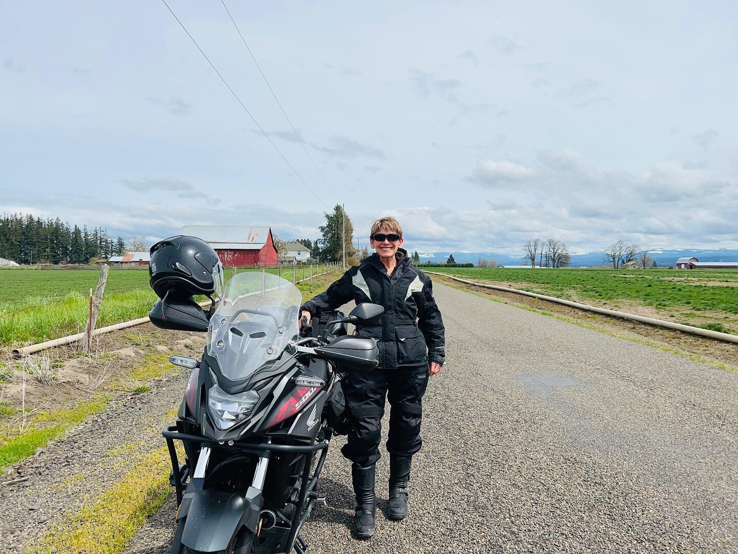 What a delightful cruise through the countryside past Silver Falls State Park, north through Silverton and then home alongside the Willamette River