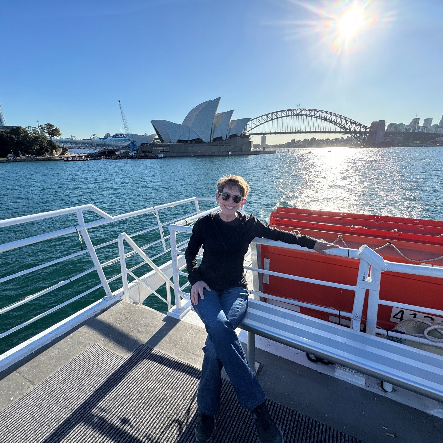 I&rsquo;ve been told that it is winter here in Australia, but it seems that Sydney has yet to get the memo! Today&rsquo;s hike along the coast of Australia from Bondi Beach to Bronte and back and the subsequent journey by boat inside the Sydney Harbo