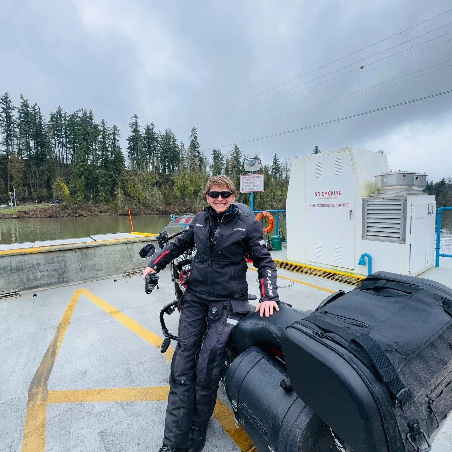 Whisking myself away for an early morning ferry ride across the swollen banks of the Willamette and following the shoreline west, I reveled in the embrace of the moss-covered tree branches gently reaching out into the somber sky above as I made my wa