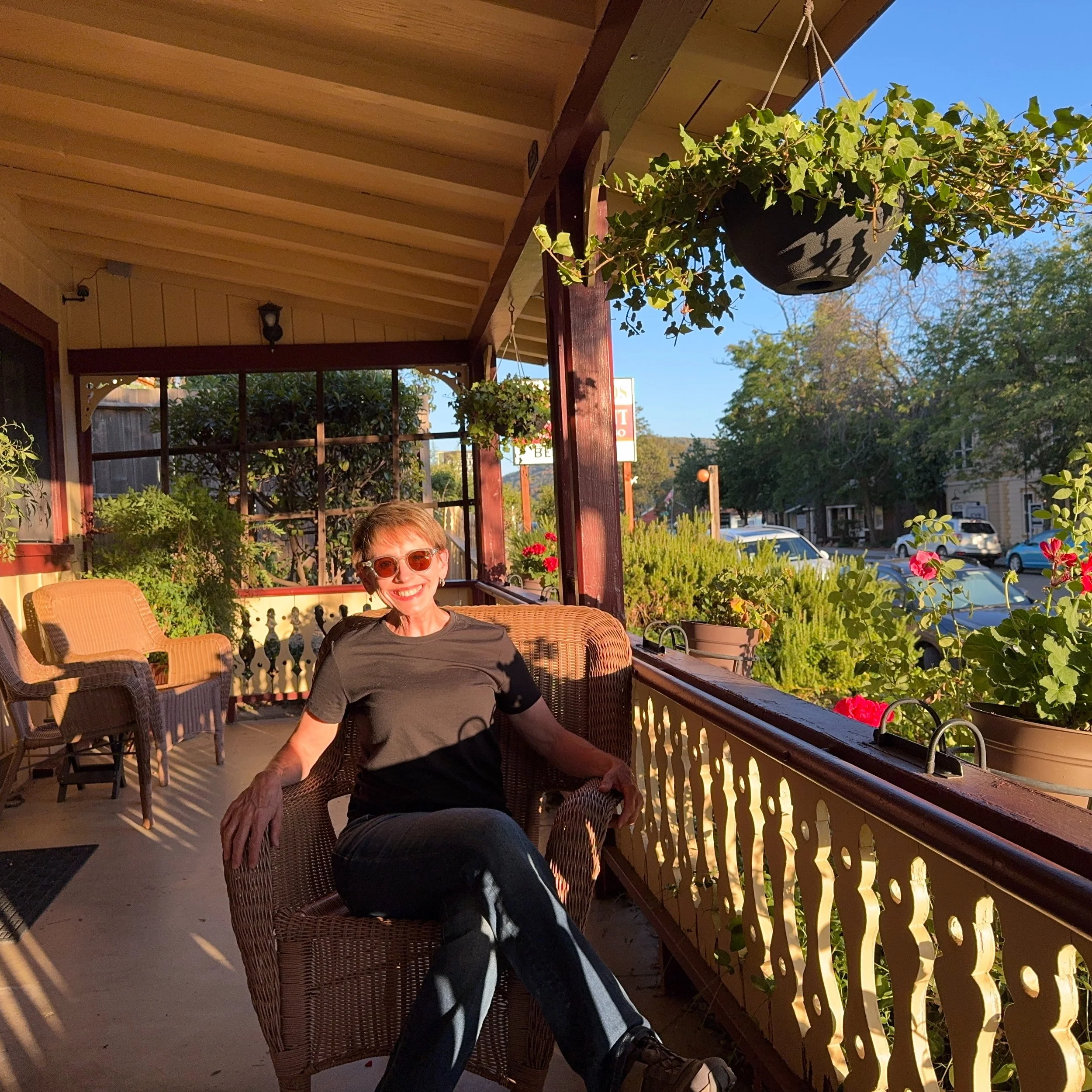 One of my favorite things to do when on a summer adventure is park in a small town, stay two nights, and explore completely on foot for a full day. So, when I booked my room at the Julian Gold Rush Hotel, I decided to splurge and take the time to get