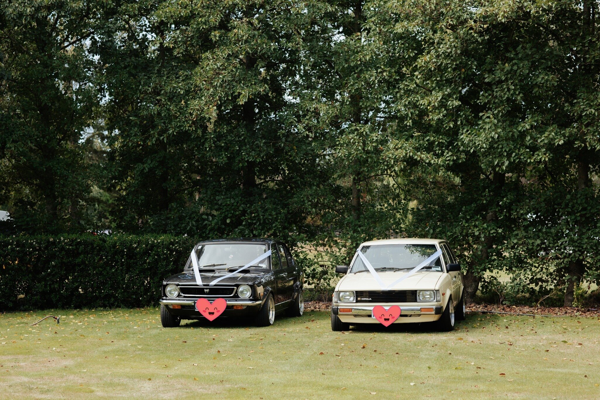 Car appreciation post 🥰 

What would be your car of choice for your wedding day? 🚗

Photo Credit: @susannahblatchford 

#northcanterburyweddings #northcanterburycelebrant #woodendcelebrant #weddings #weddingcars #cars