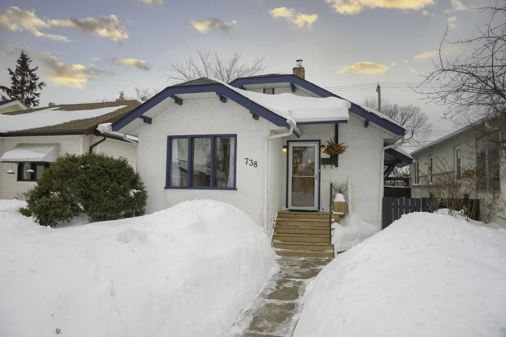SOLD 738 Ingersoll St, Winnipeg — Tyler Robb Professional Realtor