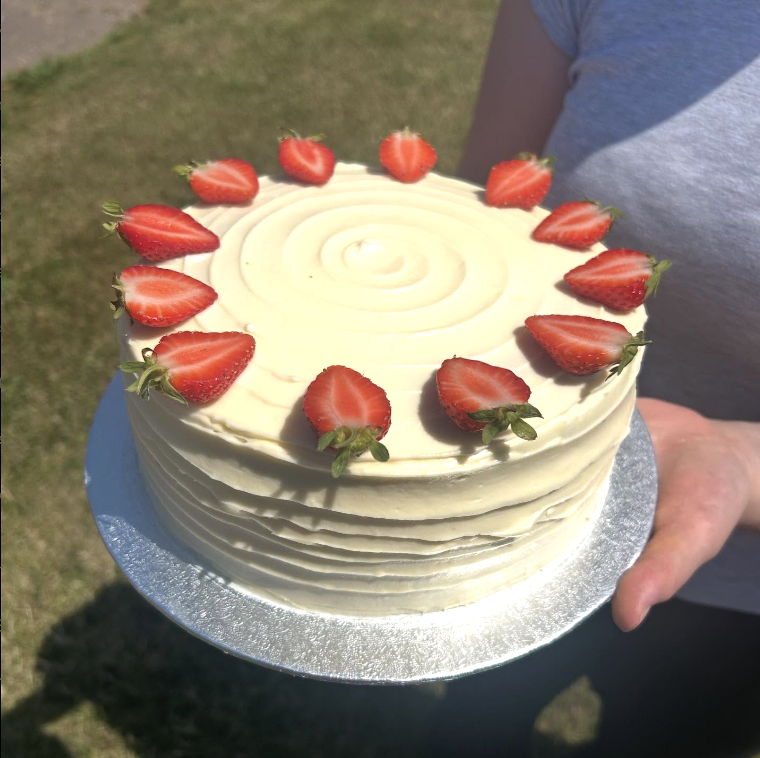 Iced Vanilla Sponge