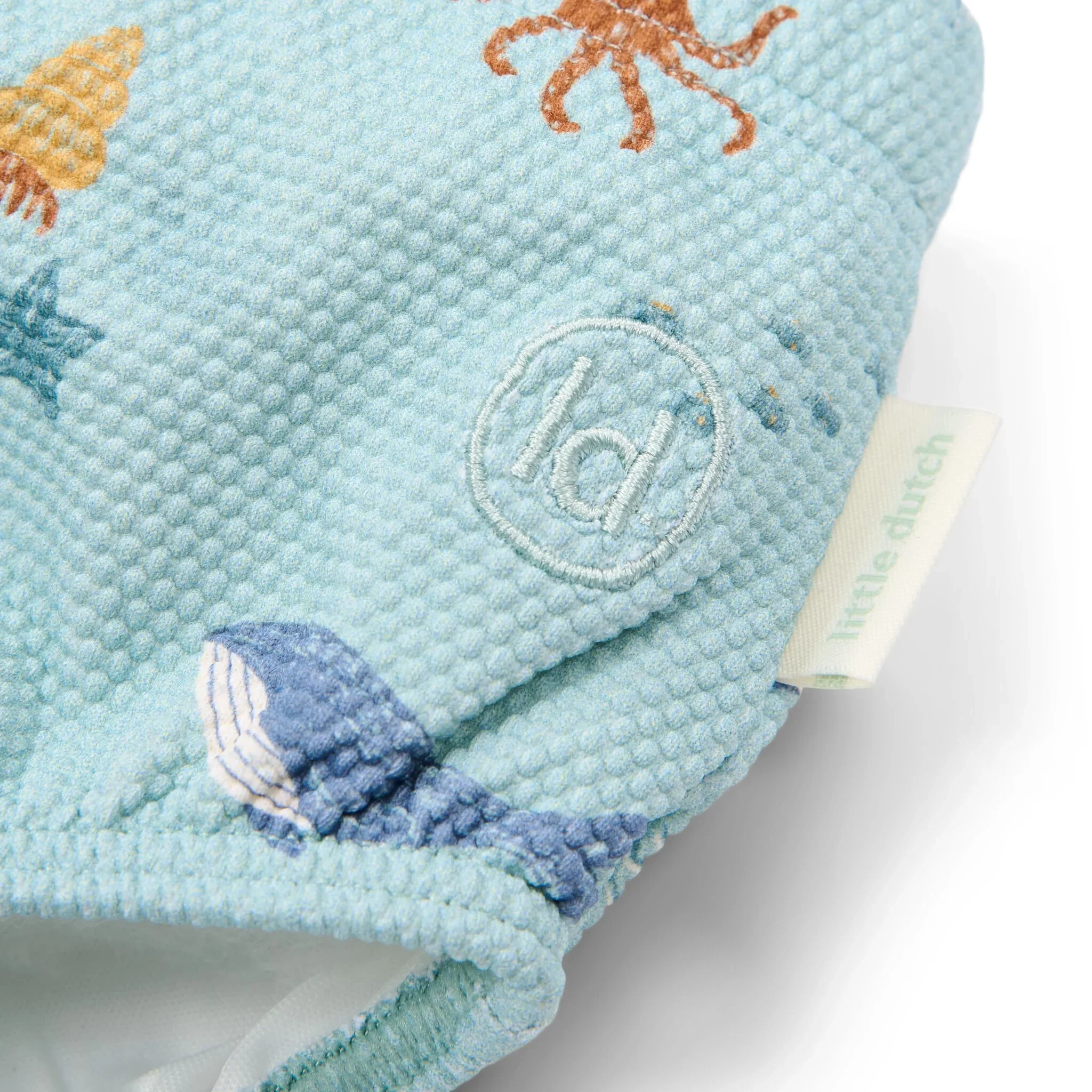 0033170_swim-diaper-ocean-friends-cl26030601-cl26030602-cl26030603-product-3-shopify-square.webp