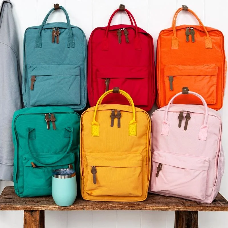 31098-31099-31100-31101-31102-30013-compack-backpacks_lifestyle_0.jpg (Copia)
