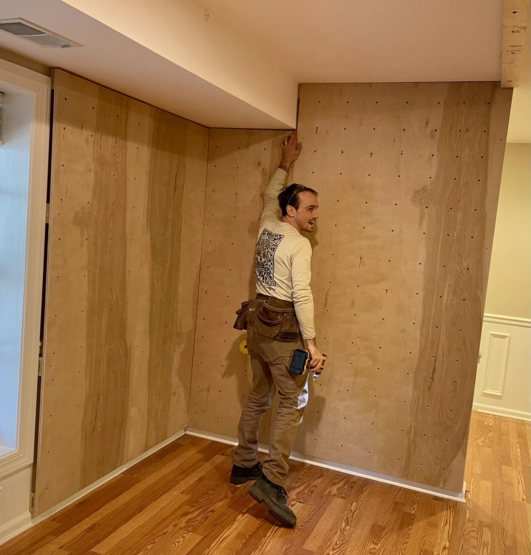 Climbing wall is secured!