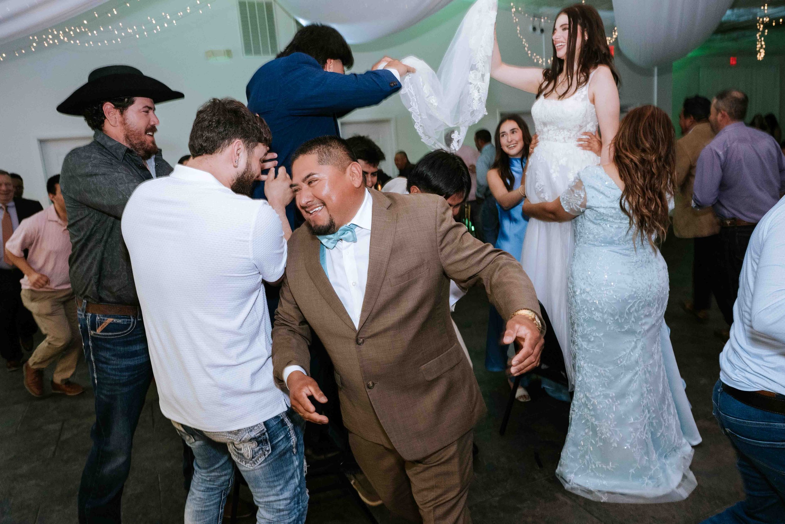 Loure Studios Best Houston Wedding Photographers-29.jpg