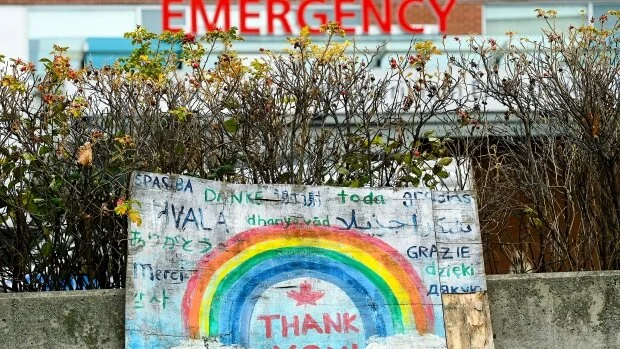       
  
     *<코로나 또 기록경신>온타리오 신규 확진자 1,855명, 사망 20명…   보건부 “확진자 증가는 검사자 많은 결과”, 확진률 3.7%...  필 517, 토론토 494, 욕 189, 헐튼 130…   https://www.thestar.com/news/canada/2020/11/27/todays-coronavirus-news-coronavirus-covid-19-covid-19-updates-gta-to