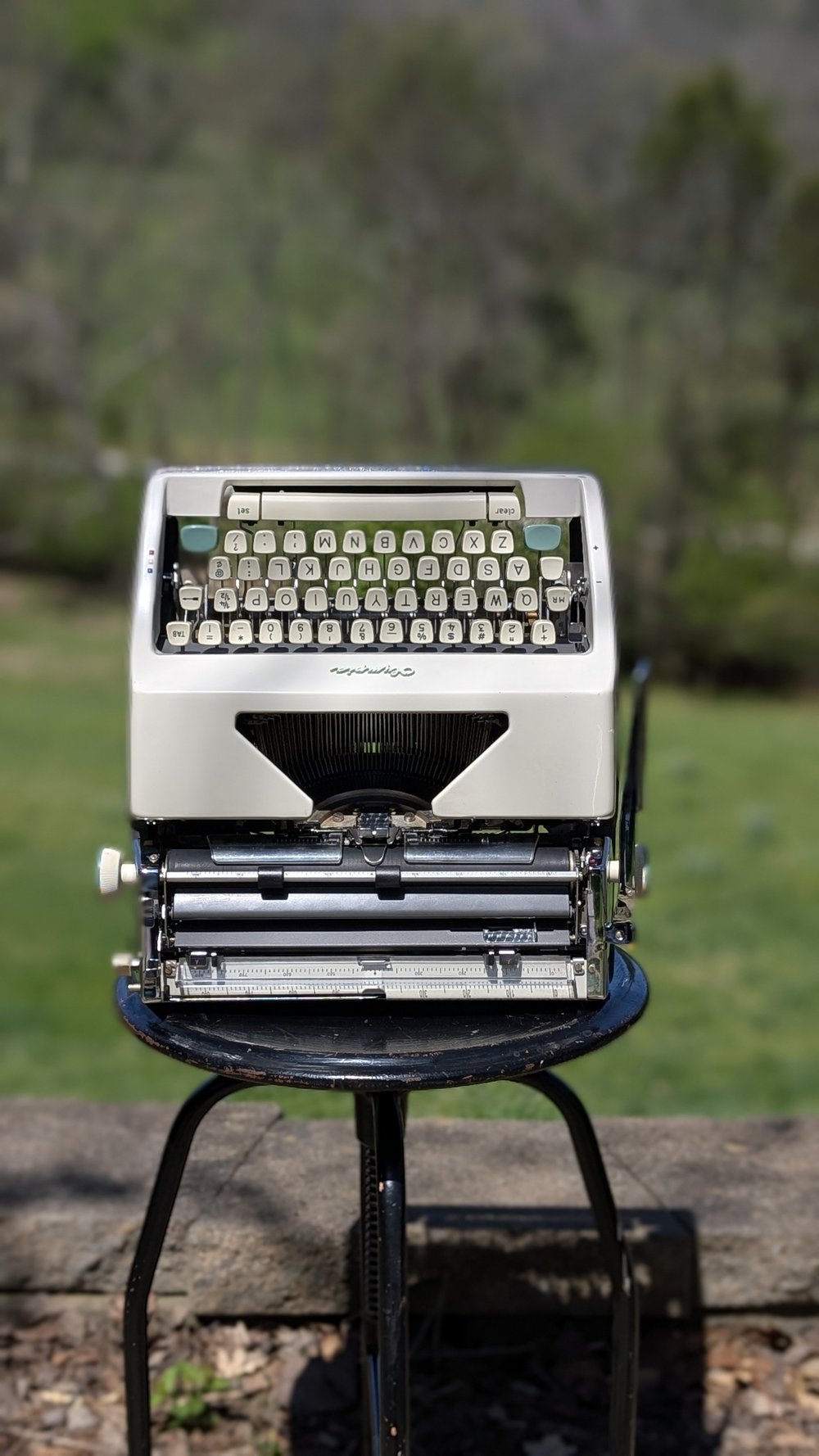 1964 Olympia SM9 **RARE TYPEFACE** *1st Year!* — Nashville Typewriter