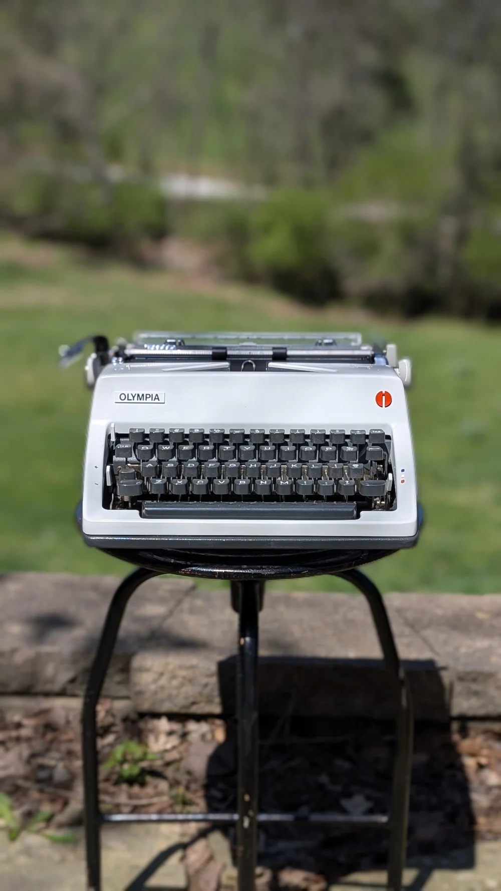 1970 Olympia SM9 **RARE TYPEFACE** — Nashville Typewriter