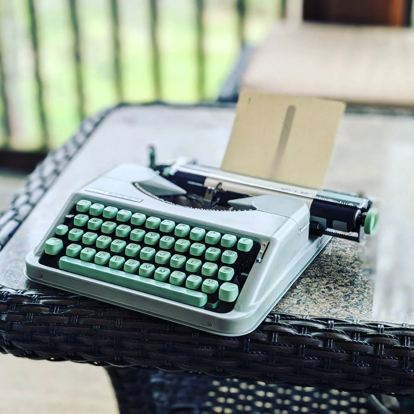 I've had a bunch of these little Hermes over the years, but every once in a while I'll get one that just feels a little different...

I had this one come initially as a repair from a nice older couple that wanted a machine to use for recipes and card