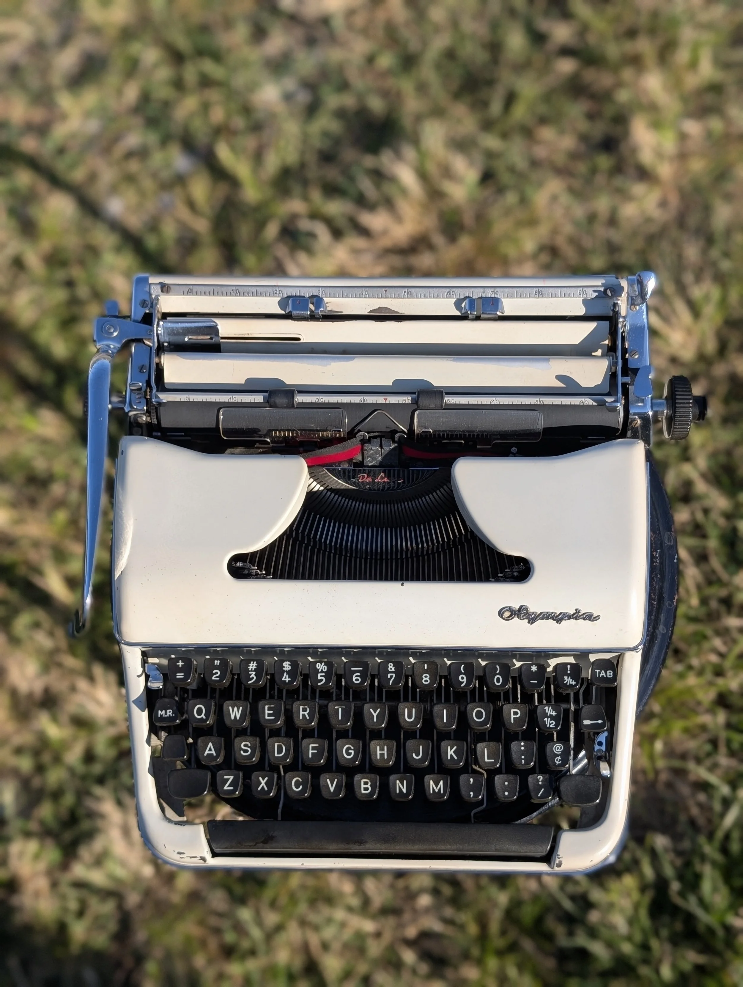 1958 Olympia SM3 ✨RARE Snow Creme White/Special Typeface✨