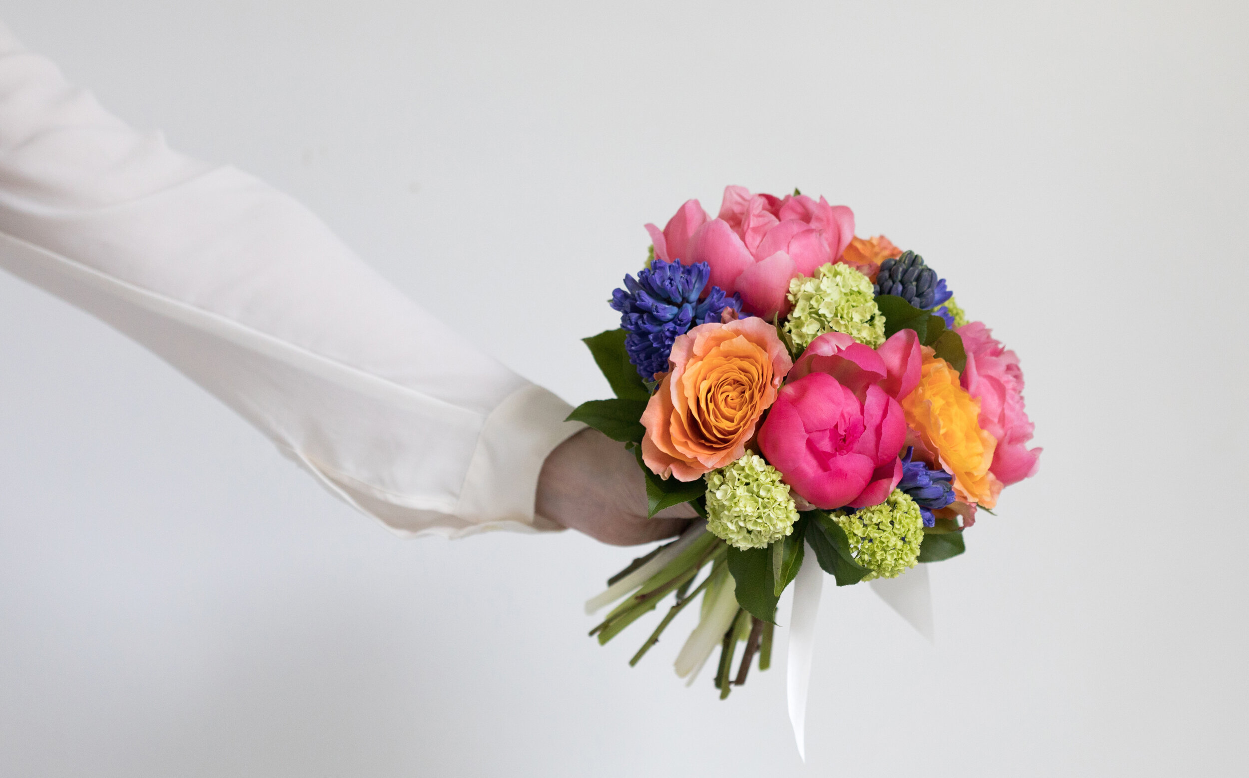 Vancouver Flower shop offering flower delivery. A florist providing  Vancouver with flowers for all occasions including delivery.
